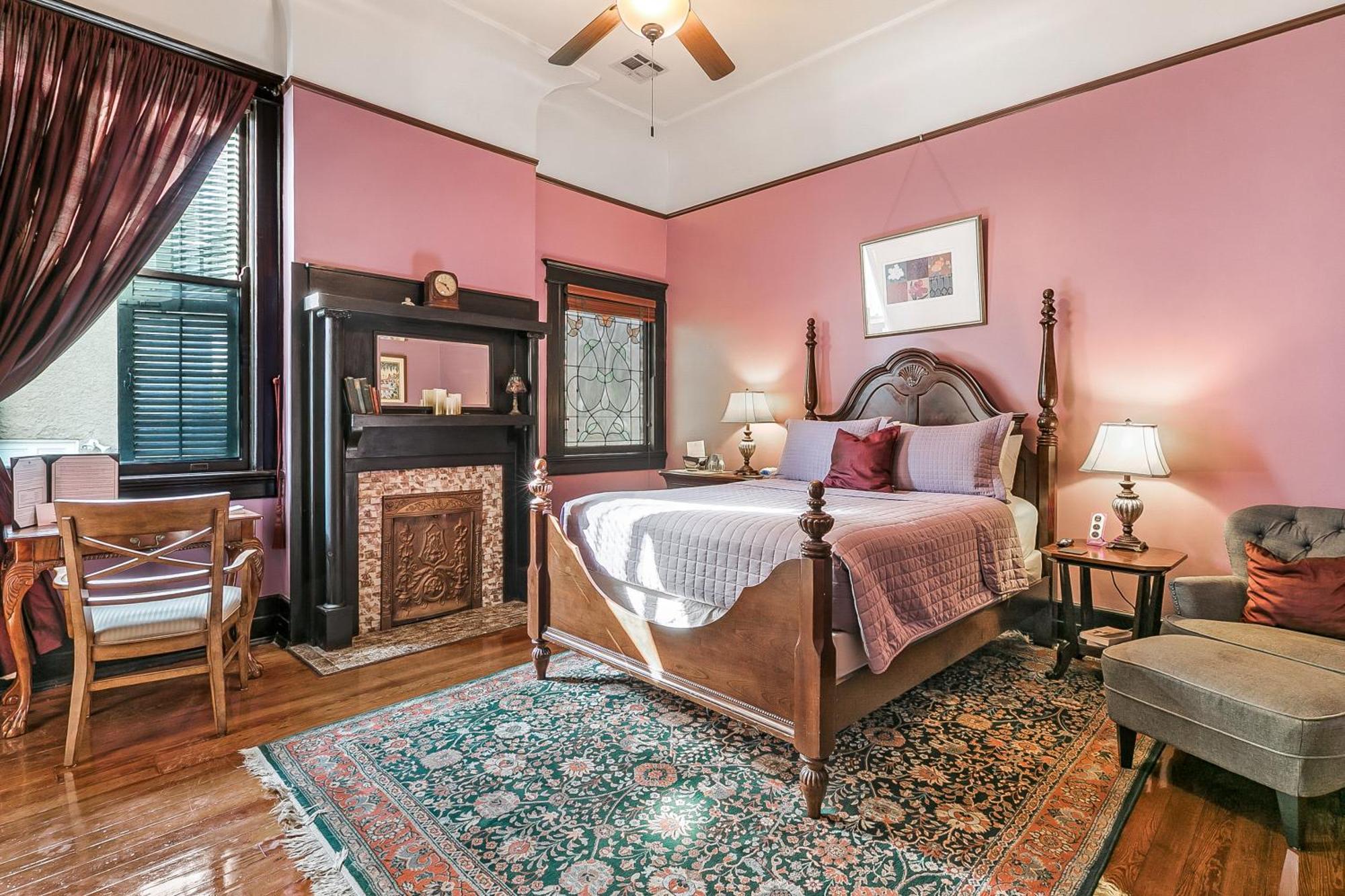 Canal Street Inn Новый Орлеан Экстерьер фото